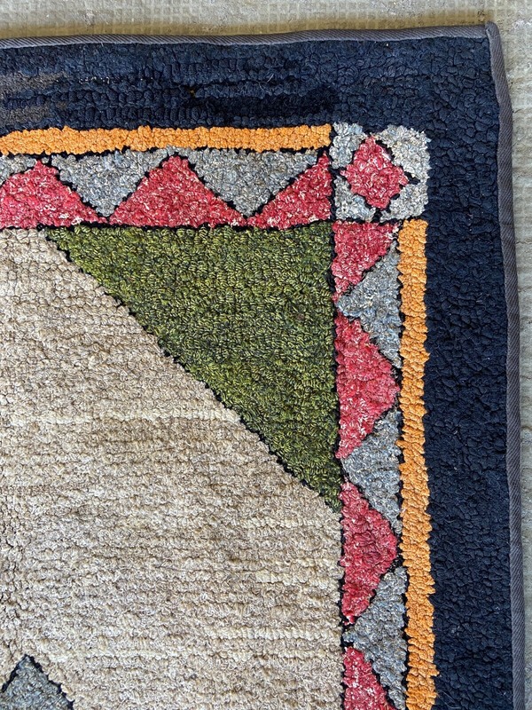 3.2x3.1FT Antique Hand Knotted Square Rug ⚫ FREE SHIPPING ⚫ gallery