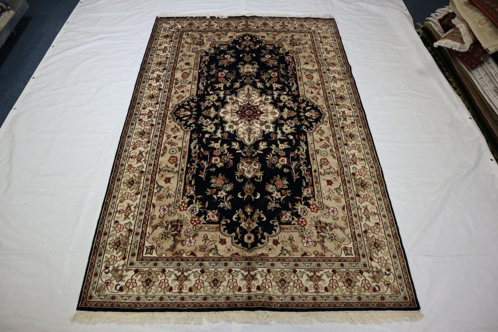 6'0 x 9'5 ft Pak Persian hand knotted vegetable dye oriental rug gallery