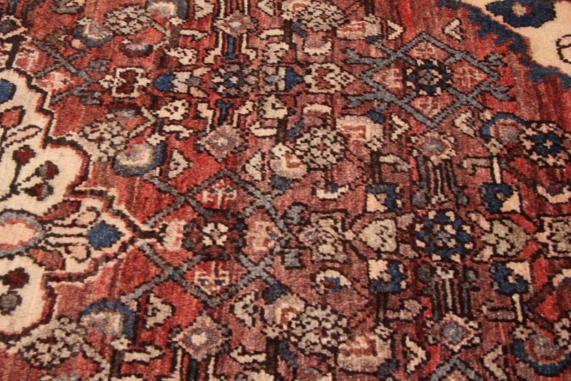 Vintage 3'2" x 4'6" Traditional Hand Knotted Vegetable Dye Wool Area Rug gallery