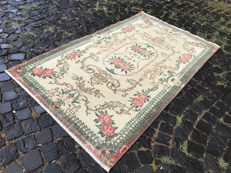 Turkish Antique rug Bohemian Area rug Oushak rug Vintage Rug Handmade Wool rug gallery