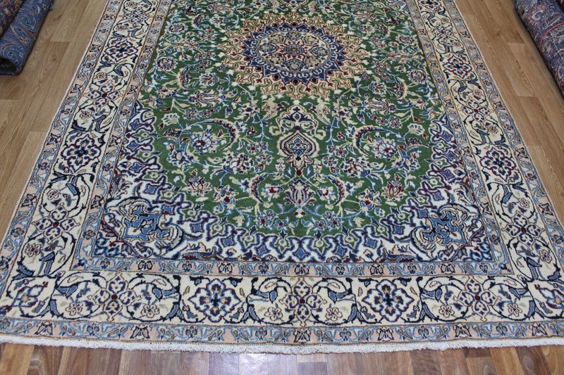 FINE HANDMADE NAIN WOOL RUG GREEN NAIN RUG WITH SUPERB COLOURS 285 X 195 CM gallery