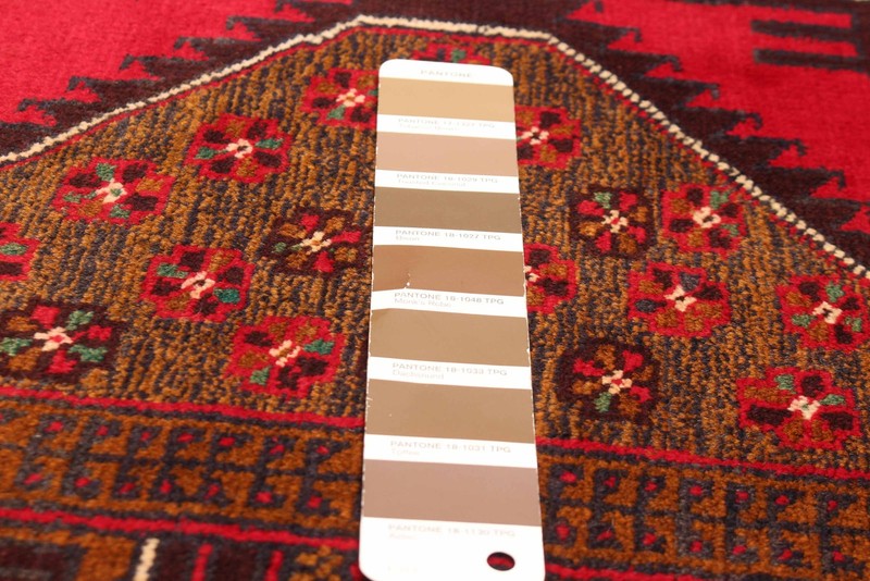 Vintage 3'10" x 6'2" Traditional Hand Knotted Vegetable Dye Wool Area Rug gallery