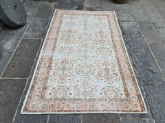 Vintage Turkish Oushak Rug 4×6.7 Ft Distressed Anatolian Medallion Farmhouse