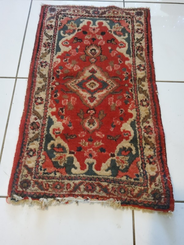 Vintage Hand Knoted Oriental Rug,medalion Design 36×20 gallery