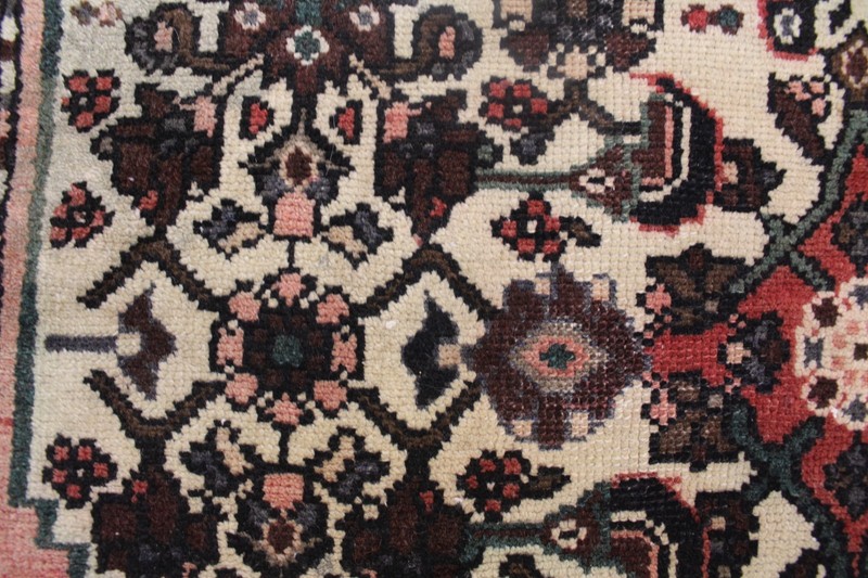 Vintage Oriental Herati design Rug 155 x 105 cm Handmade Wool Carpet gallery