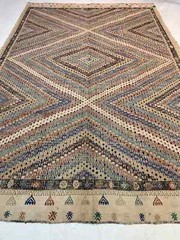 Antique Oriental Hand-Knotted Wool Area Rug Ivory/Blue/Green/Red 6’8″ x 10’2″