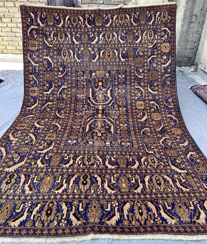 7 x 10 ft Stunning COLLECTOS' ITEM VINTAGE TAIMANI NATURAL VEGETABLE DYE NOMAD C gallery
