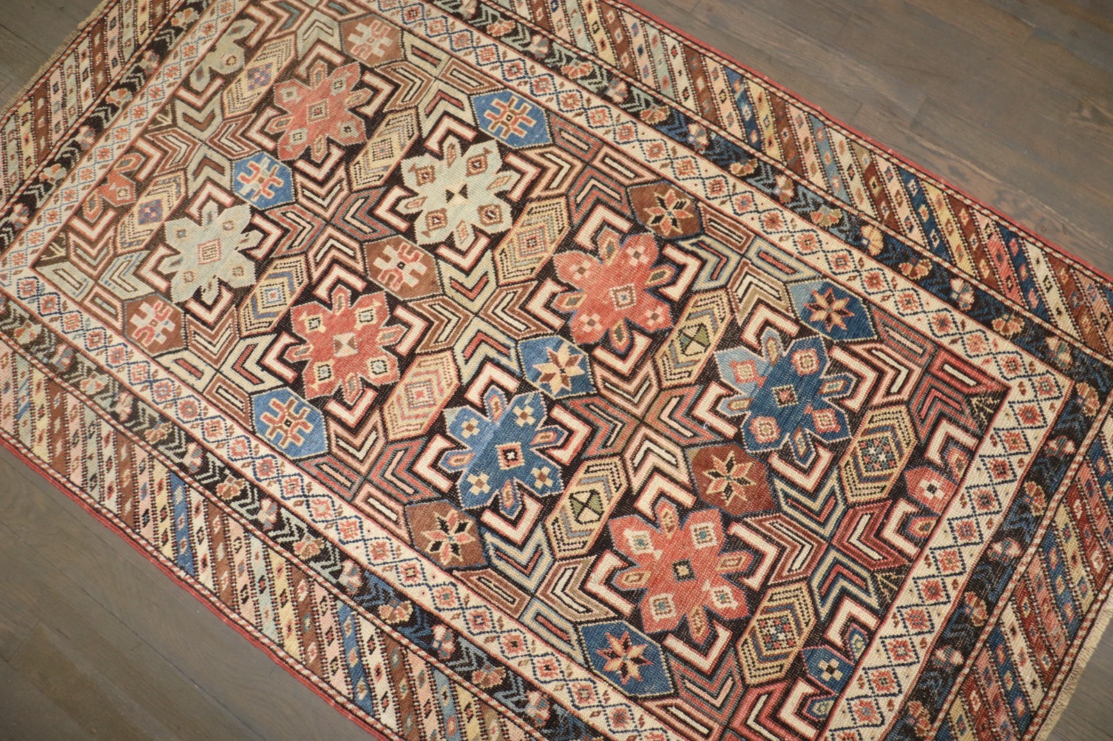 Antique Caucasian Shirvan Kuba Gendje Rug Size 3'x5' gallery