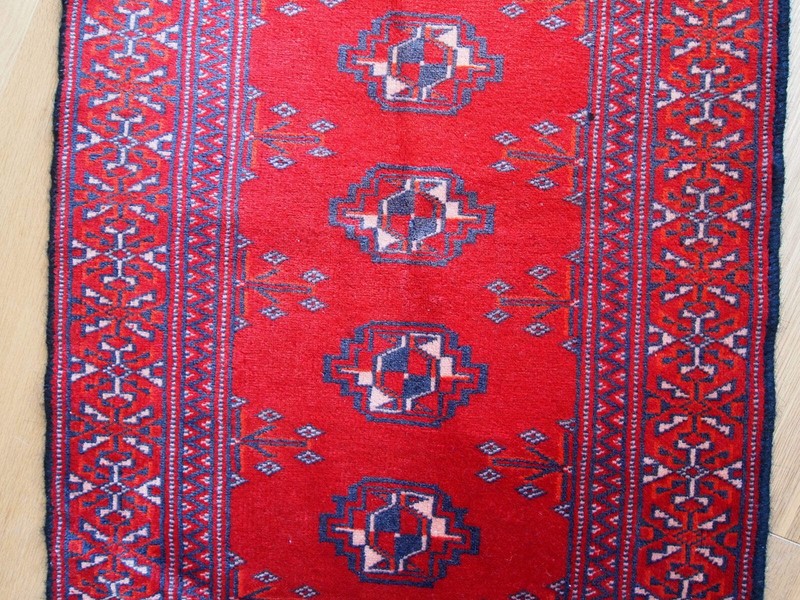 Vintage 1970s Handmade Turkmen Rug – 1.9' x 2.6' (58cm x 79cm) – 1C204 gallery