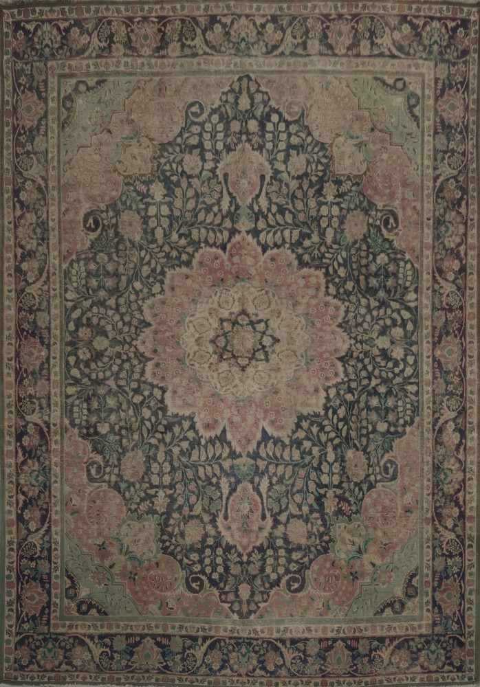 Luxurious Dining Room Area Rug 10x13 with Rich Colors and Floral Motifs Carpet