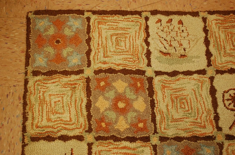 DETAILED ANTIQUE AMERICAN HOOKED RUG 4' x 7' WOOL,COTTON HAND HOOKED ON JUTE gallery