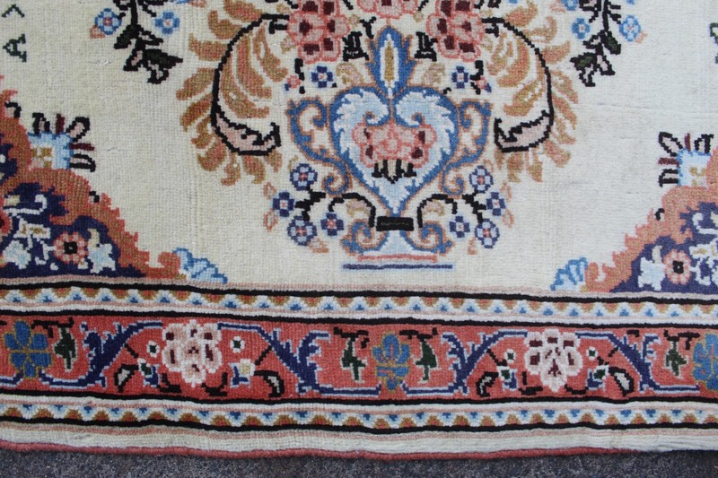 Vintage Hand Made Traditional Rug Oriental Wool White Small Rug 79x59cm gallery