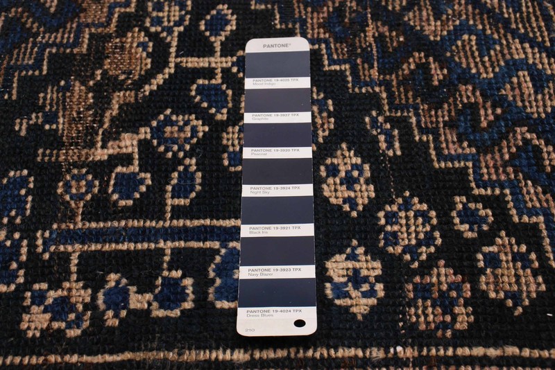 3'7" x 11'0" Vintage Hand-knotted Runner Rug Traditional Oriental Wool Carpet gallery