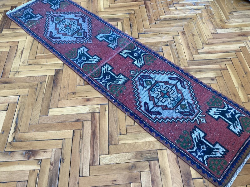 Turkish runner rug, Red rug, Hallway rug, Vintage rug, Kitchen rug, 1.6 x 6.5 ft gallery