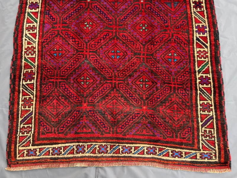 135 X 222 cm COLLECTORS' ITEM Vintage Jamshiri Natural Vegetable Dye Tribal Rug gallery