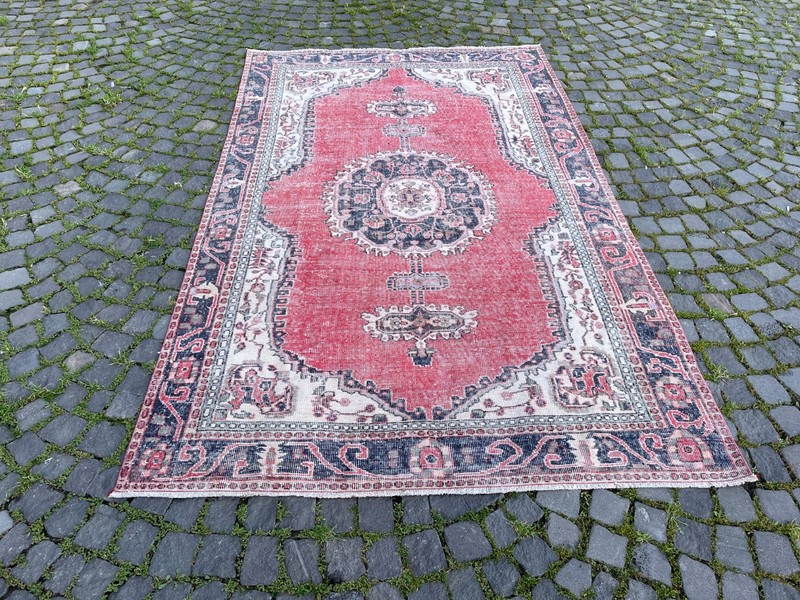 Bohemian Large Rug, Turkish Vintage Rug, Handmade Wool Rug, 5,7 x 9,2 ft gallery