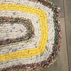 Vintage Rag Rug Primitive Handmade Colorful Braided Oval Boho Farmhouse 28″x17″