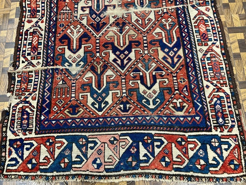 ANTIQUE TRIBA LCAUCASIAN 19th CENTURYORIENTAL RUG INTERESTING SIZE 4' x 6' 4" gallery