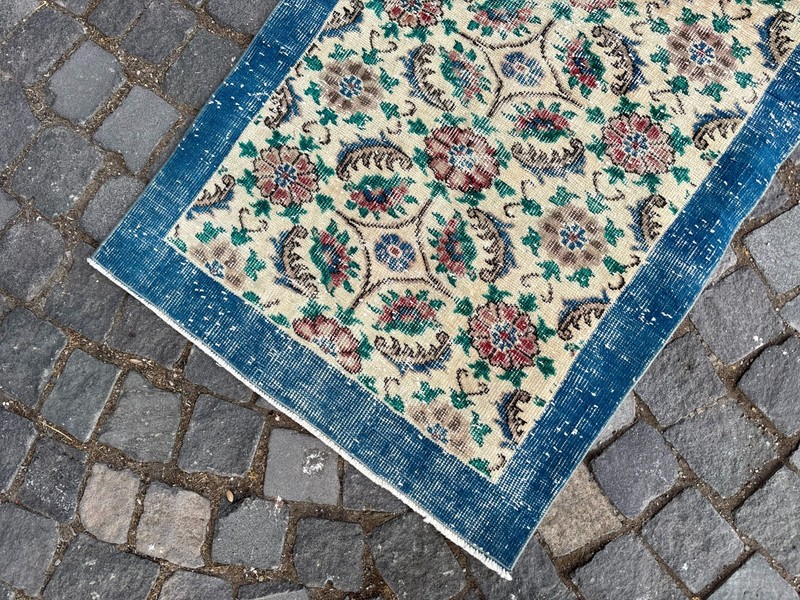 Carpet, Turkish rug, Vintage rug, Handmade rug, Runner, Wool | 2,4 x 9,9 ft gallery