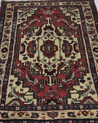 Antique Hand-Knotted Heriz Serapi Wool Rug 47″x 30.5″ Red Medallion Mat