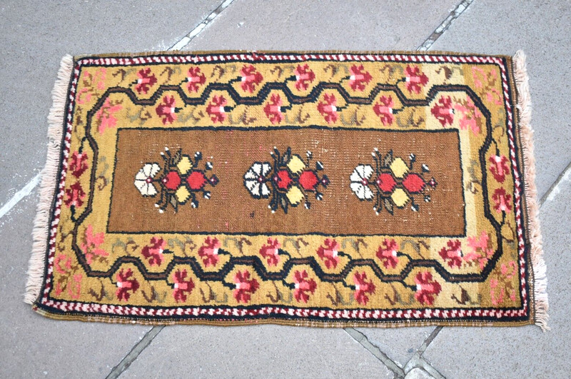 Fabulous Antique Turkish Rug 18'' x 29'' Collectors Item Melas Yastik Wall Rug gallery