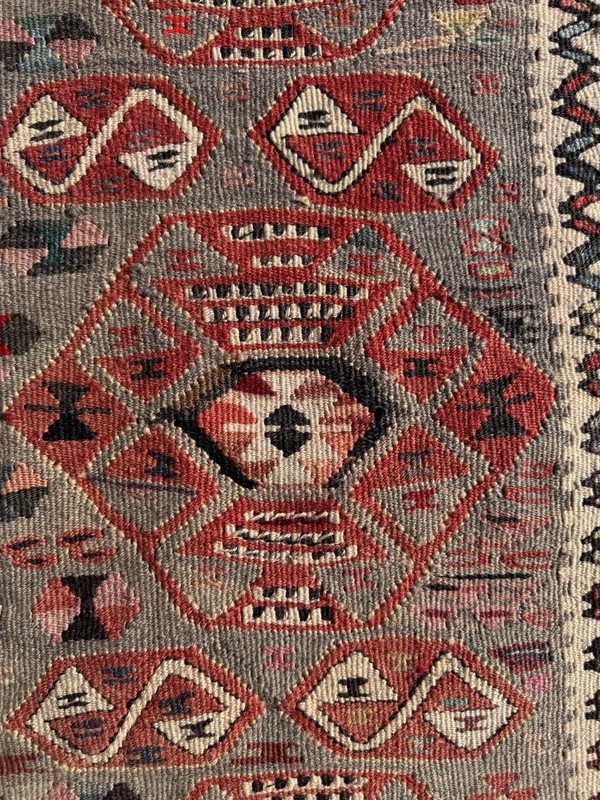 Traditional Ethnic Handmade Wool Kilim Rug from Turkey - 120 cm x 67 cm gallery