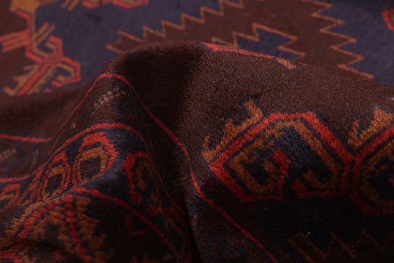 Vintage 4'2" x 7'10" Traditional Hand Knotted Vegetable Dye Wool Area Rug gallery