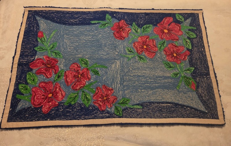 VINTAGE HANDMADE HOOKED RUG FLORAL FLOOR/WALL DECOR FOLK ART 37.5” x 23” gallery