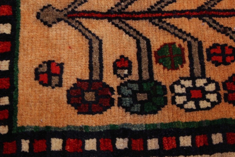 Vintage 3'5" x 6'8" Traditional Hand Knotted Vegetable Dye Wool Area Rug gallery