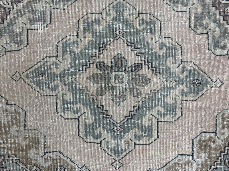 3x13 Hand-Knotted Oriental Turkish Runner, Vintage Pink Oushak Hallway Runner gallery
