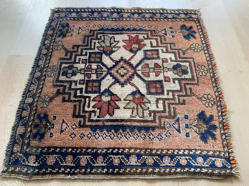 1.7 x 2 ft,Square rug, Turkish rug, Vintage mini rug, Small Pink rug,Doormat rug gallery