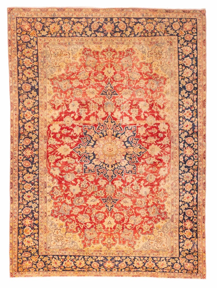 Vintage 9'5" x 12'10" Traditional Hand Knotted Vegetable Dye Wool Area Rug