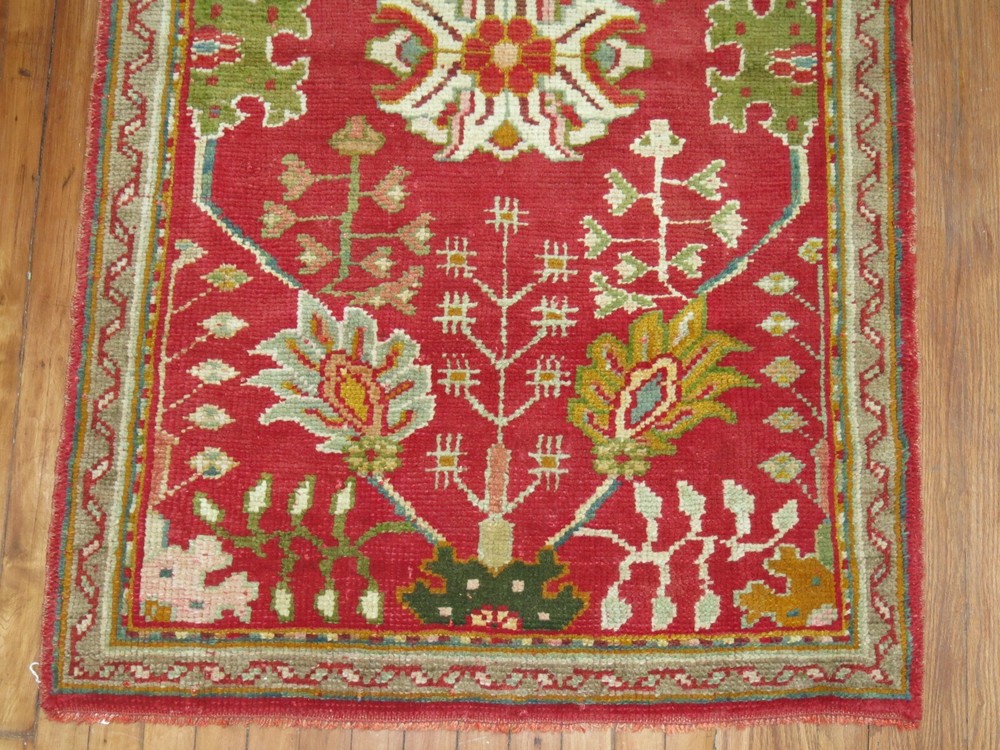 Antique Gorgeous Turkish Oushak Ushak Rug Size 3'3''x5'