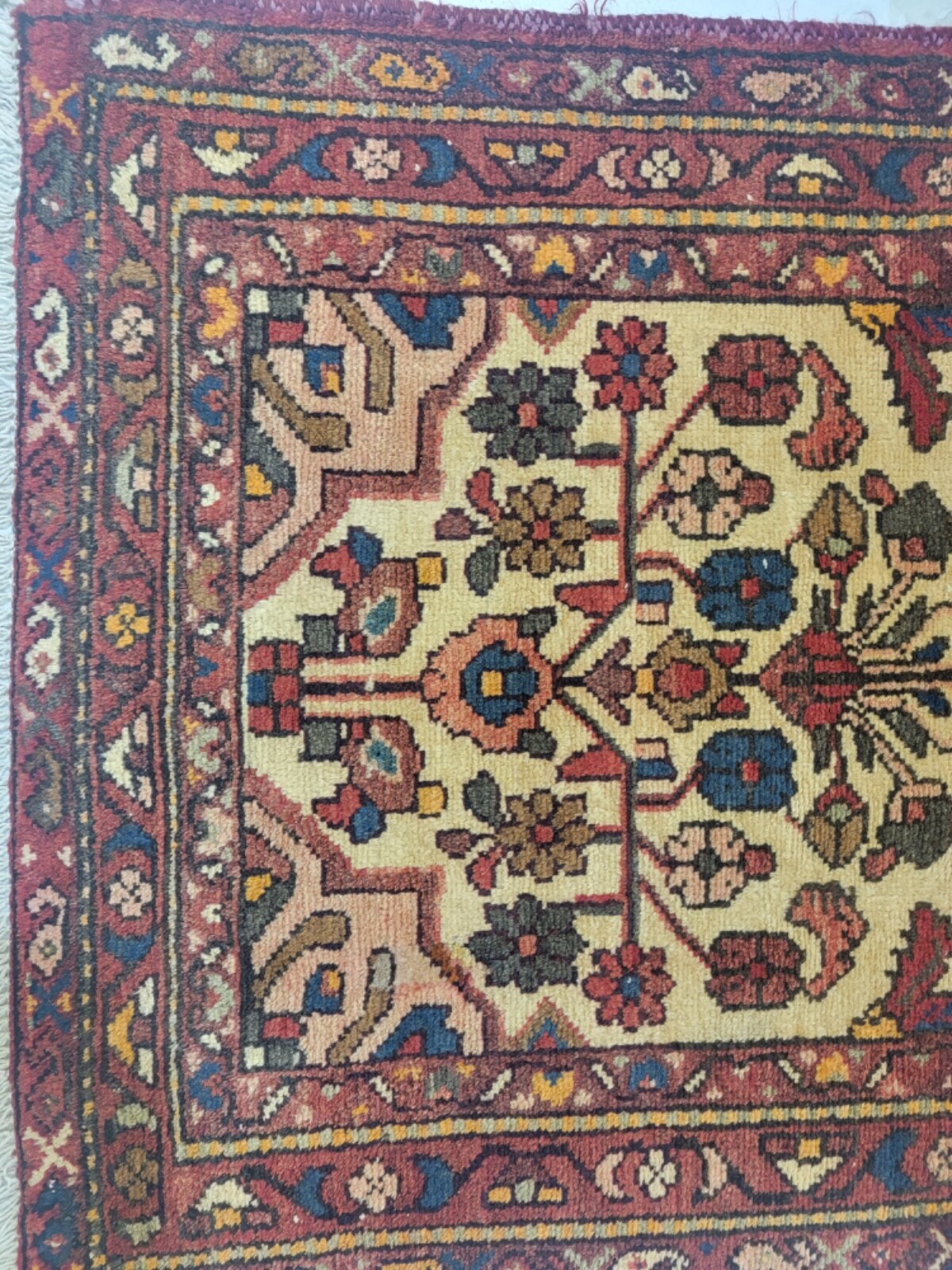Antique Oriental Hand-Knotted Wool Runner Mahal Ivory/Red/Blue 2'7" x 9'8" gallery