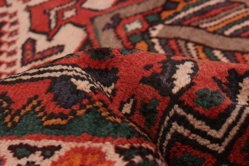 Vintage 4'11" x 9'8" Traditional Hand Knotted Vegetable Dye Wool Area Rug gallery