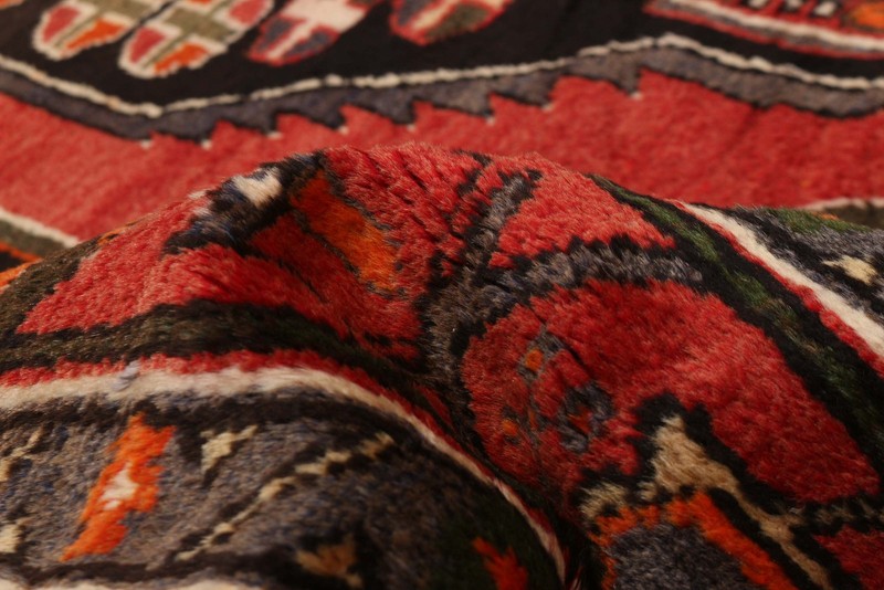 Vintage 4'6" x 7'5" Traditional Hand Knotted Vegetable Dye Wool Area Rug gallery