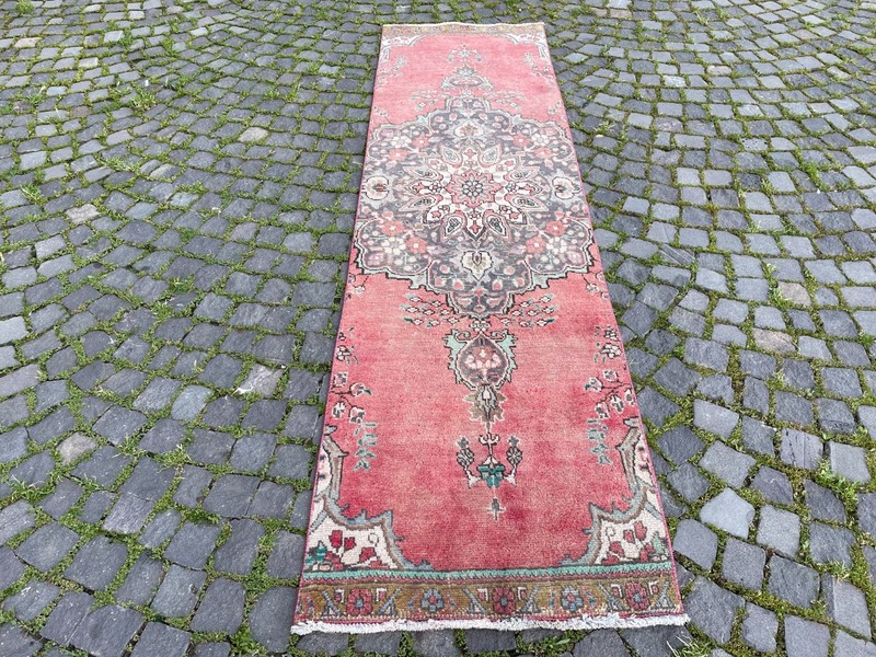 Bohemian Runner Rug, Turkish Vintage Rug, Handmade Wool Rug, 2,6 x 9,3 ft gallery