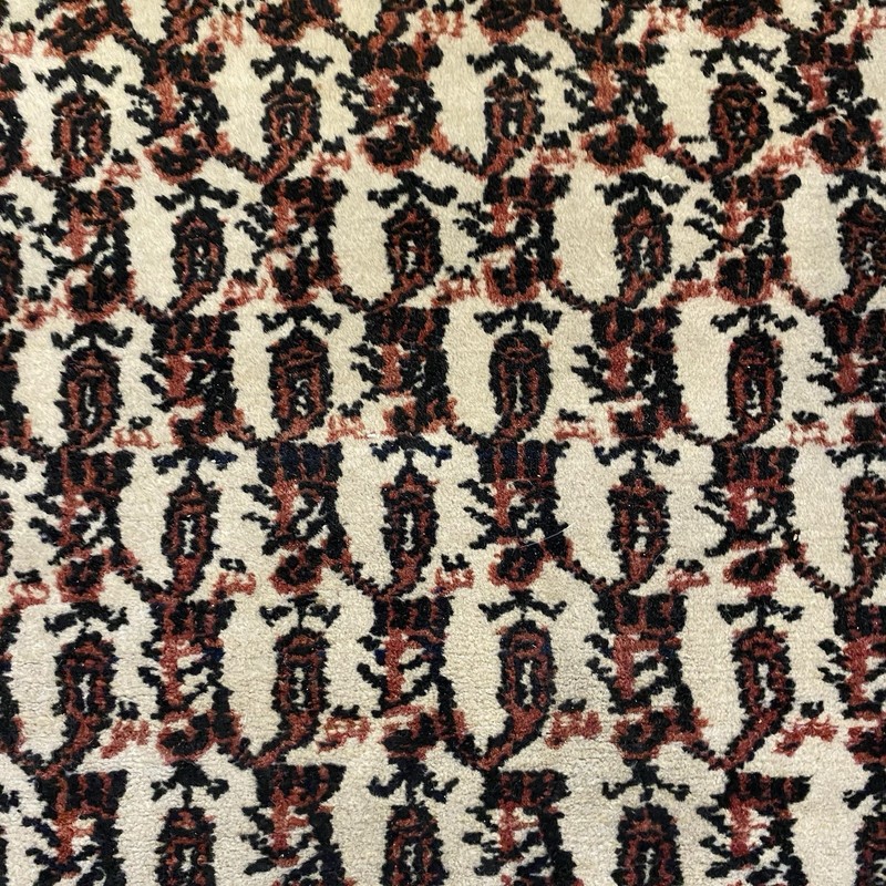 Vintage Rug 2' 7 x 4' 2 White Small Hand Knotted Oriental Rug gallery