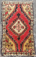Vintage Traditional Hand-knotted Turkish Floral Oriental Wool Rug 65×41 cm
