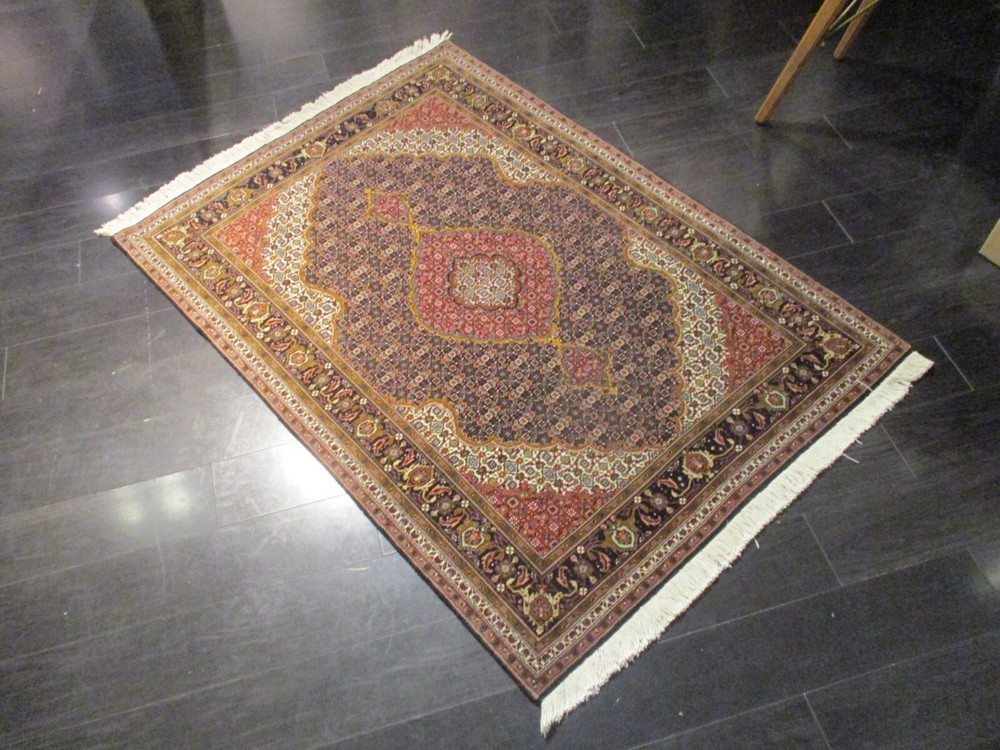 ESTATE Circa 1970 4x5 Intricate Rectangle Mahi Handmade Knotted Wool Rug 585339
