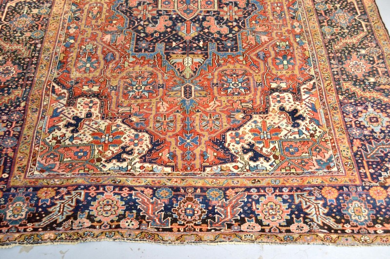 STUNNING ANTIQUE SERAPI HERIZ RUG decorative antique ***WWS*** gallery