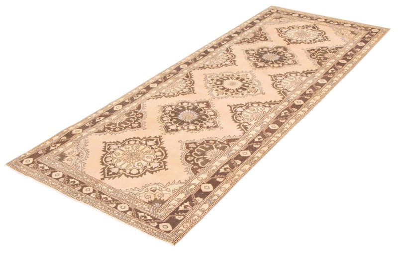 Vintage 4'9" x 12'6" Traditional Hand Knotted Vegetable Dye Wool Area Rug gallery
