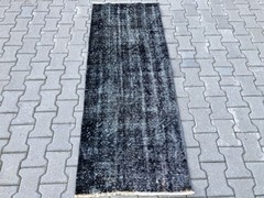 Black rug, Turkish rug, Vintage Rug, Narrow rug, Runner rug, 2.3 x 6.3 ft