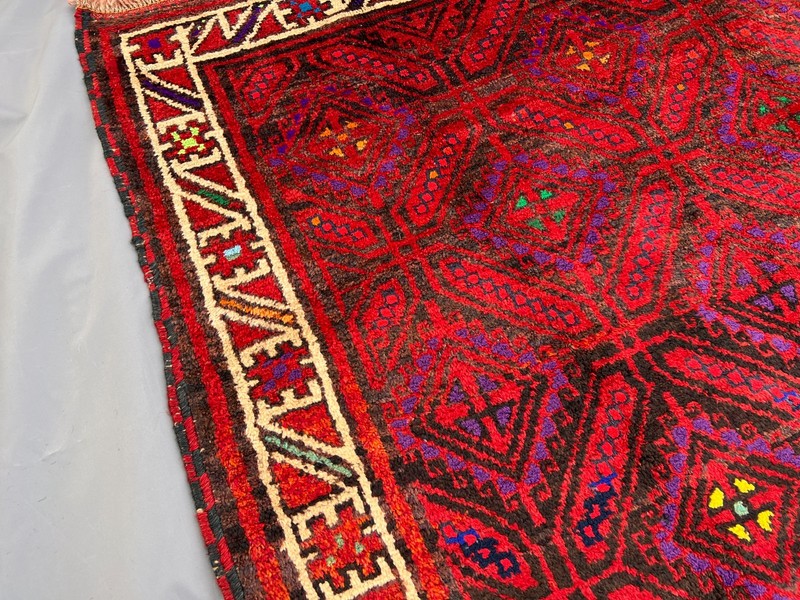 135 X 222 cm COLLECTORS' ITEM Vintage Jamshiri Natural Vegetable Dye Tribal Rug gallery