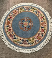 Vintage Floral 38in Wool Round Rug, Blue and Beige with Tassels