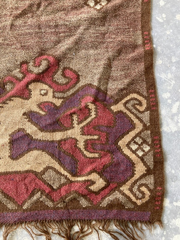 Vintage Handmade Andean Pictorial Traditional Wool Kilim Runner Rug 134x100 cm gallery