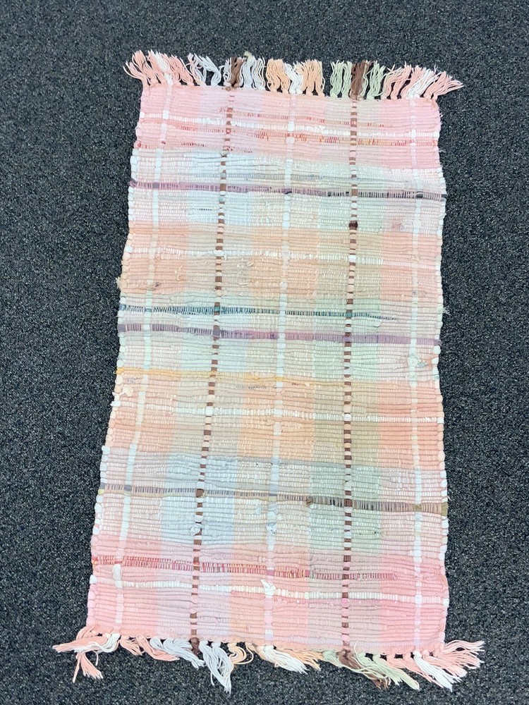 Vintage Handmade Rag Rug 36”x19”