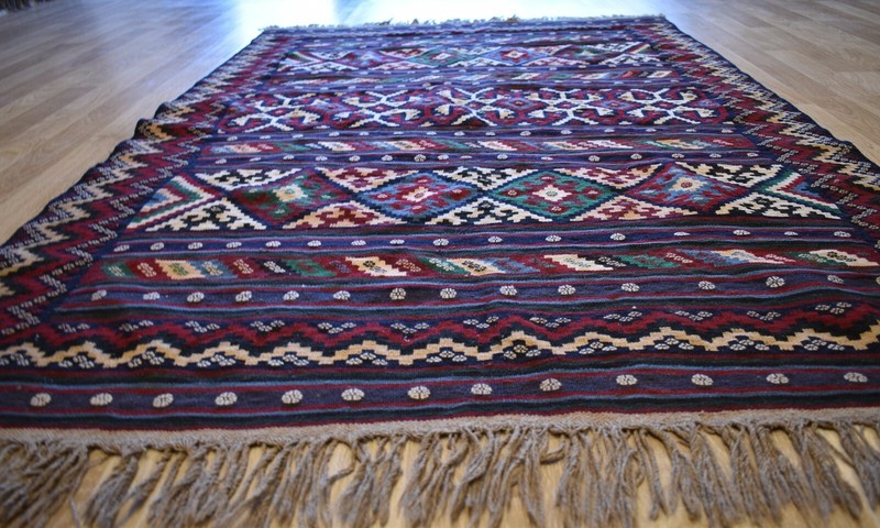 Gorgeous 1970’s Azeri Caucasian Kazak Handwoven Kilim Free Shipping 5 FT X 7 FT gallery