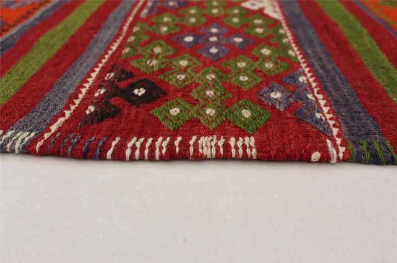 Vintage 5'8" x 11'9" Traditional Wool Hand Woven Oriental Area Rug gallery