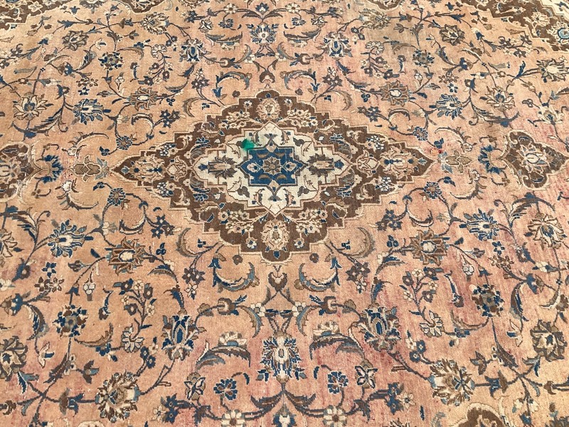 7' X 10' Vintage Distressed Per'sian Handmade Wool Rug gallery